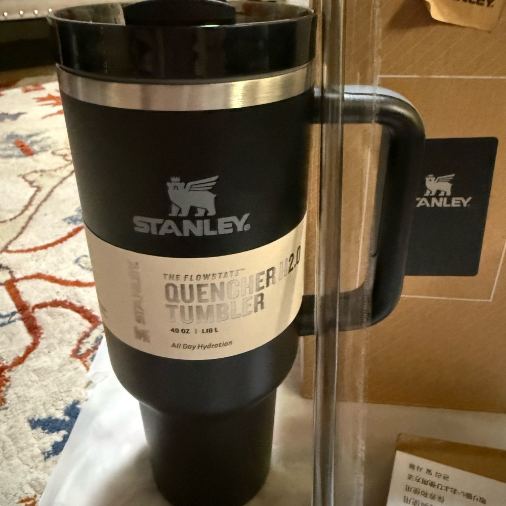 Stanley Quencher H2.0 Black Tumbler 40 oz